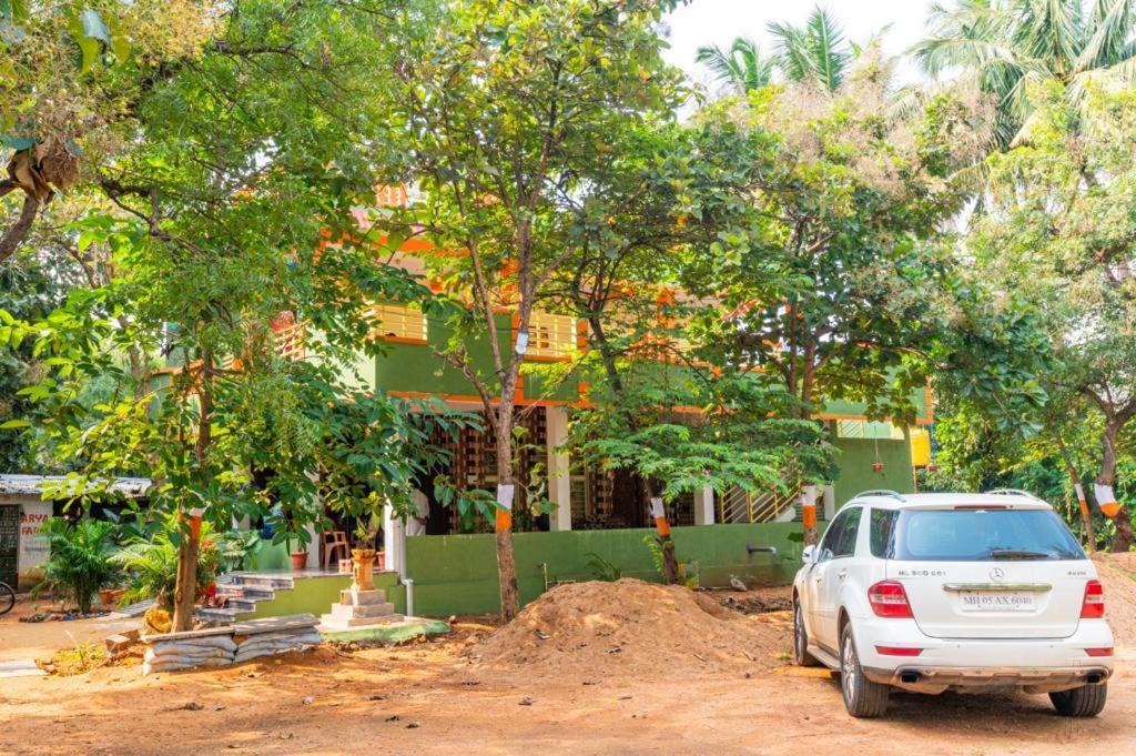 Saptami Hampi Homestay Buitenkant foto