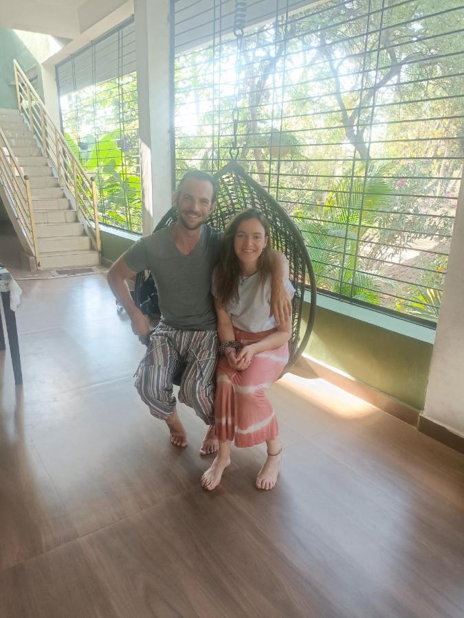 Saptami Hampi Homestay Buitenkant foto