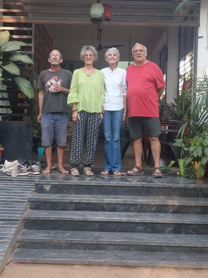 Saptami Hampi Homestay Buitenkant foto